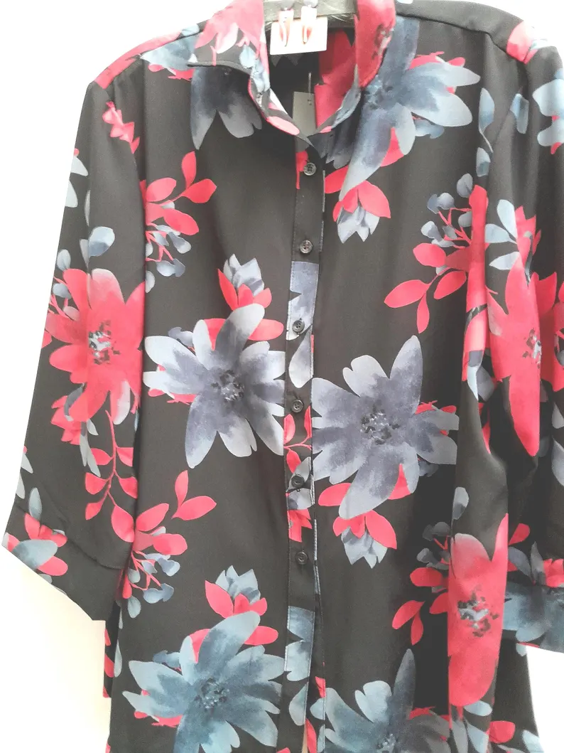 A Klaveli Georgette Blouse, Made Just For Us By Italian Designer In Usa For Vic's Boutique.