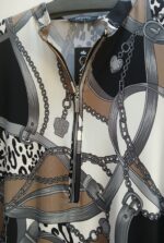 Mandarin collar in a mocha print. Earth tone classic. Outstanding for the holidays and all year. - Image 3